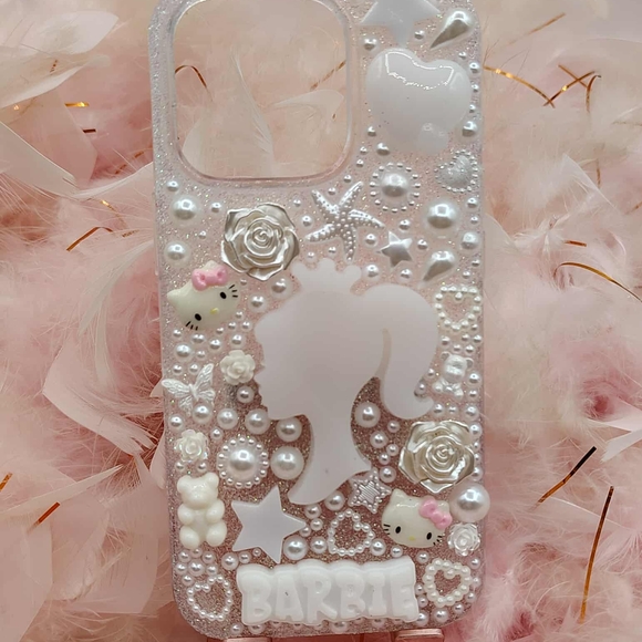Barbie Glittery White Tablet Case - Picture 1 of 3